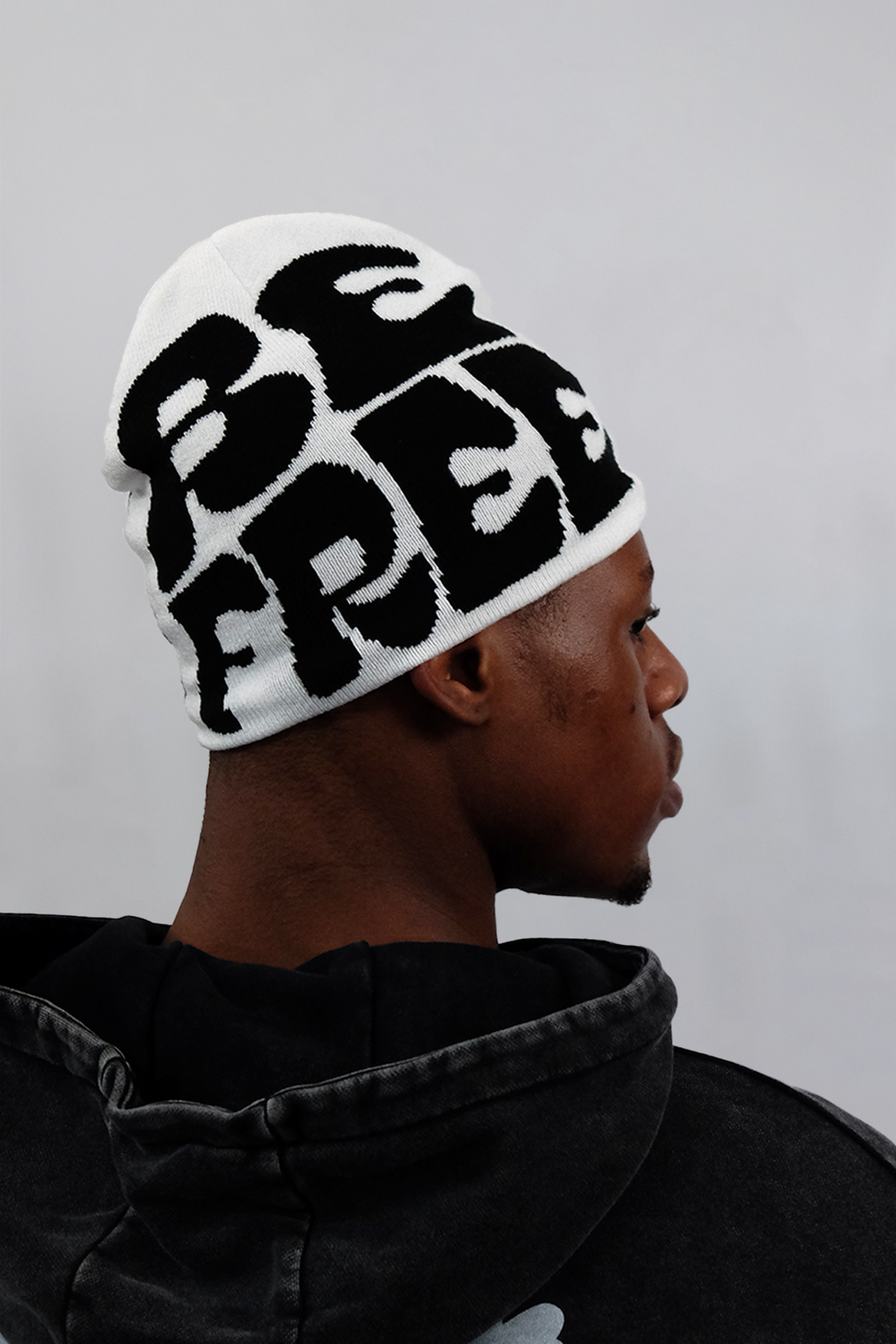TEXT BEANIE BUNDLE